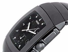 שעון יד שניה לגבר יוקרתי ראדו RADO R13477152 קרמי שחור מרובע לוח שחור